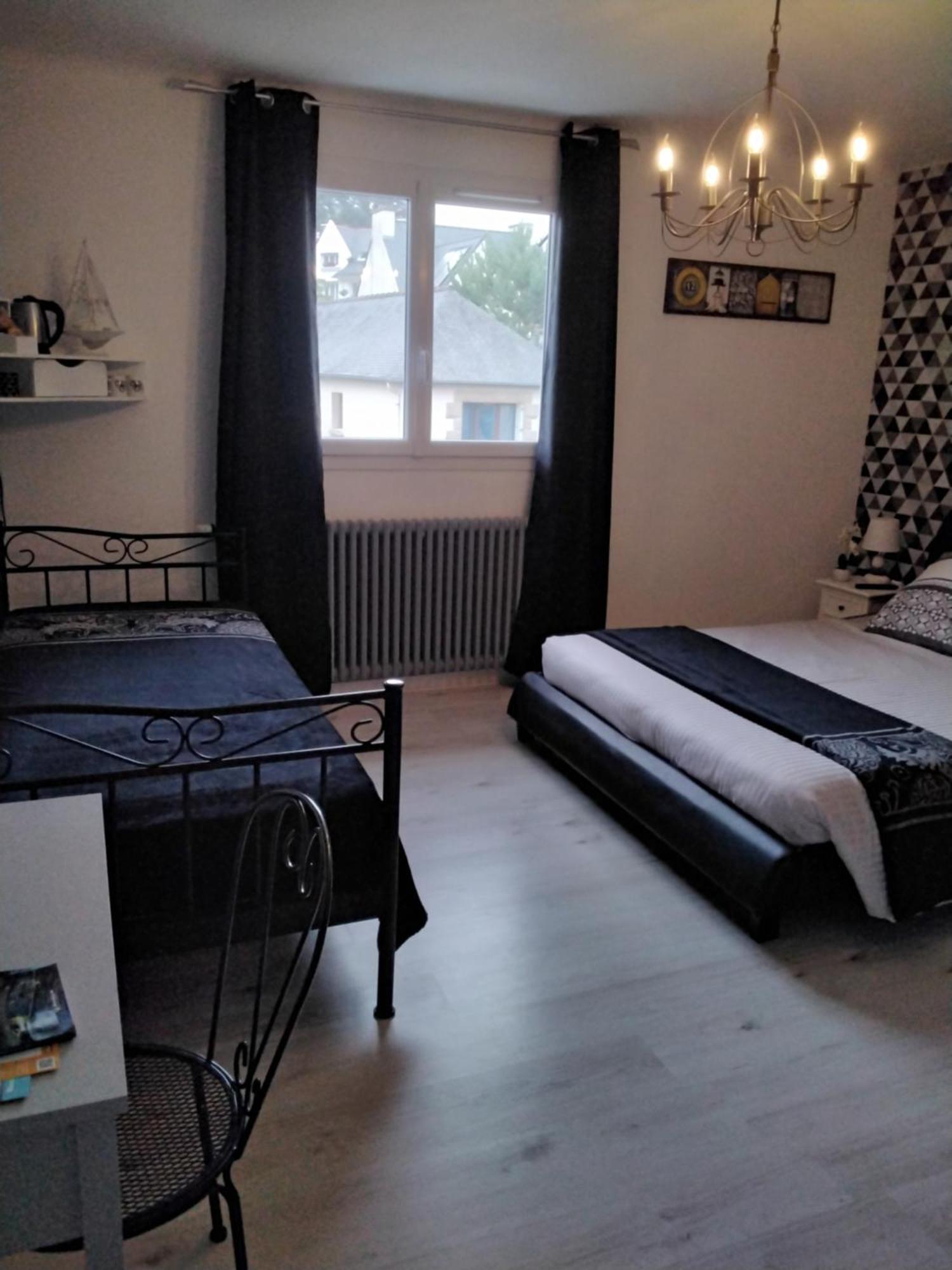 Les Chambres D'Hotes Du Port De Loguivy De La Mer Ploubazlanec Zimmer foto
